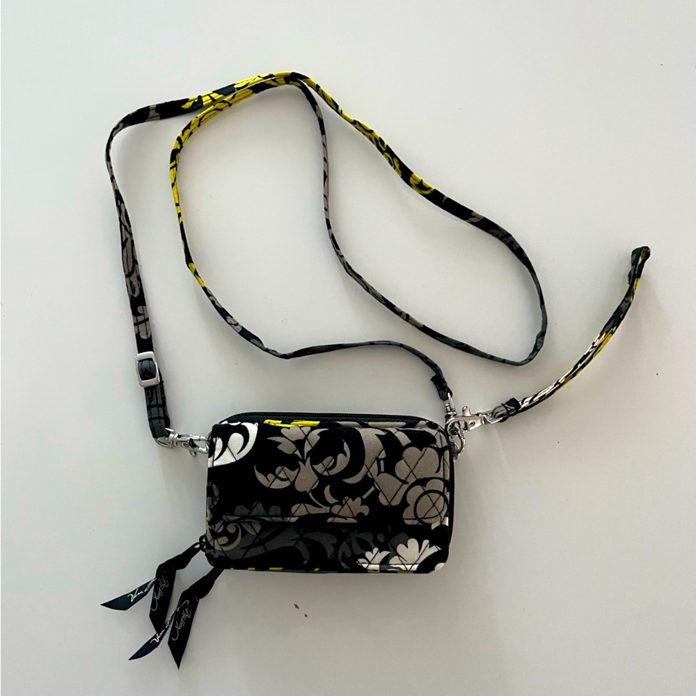 Vera Bradley - Retired Baroque‎ black/white/yellow pattern - wristlet/crossbody